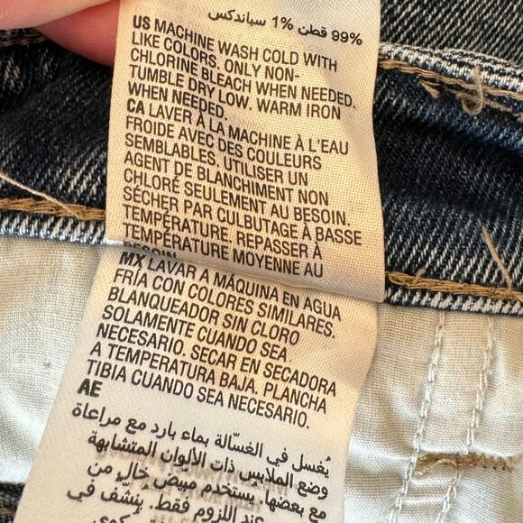 Style&Co Curvy Girlfriend Distressed Cut Off Jeans 16 - Picture 8 of 14